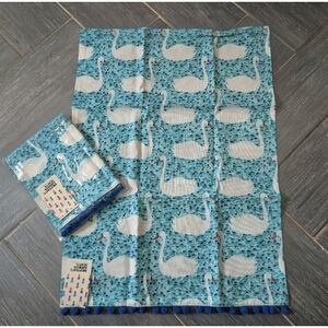 Bouffants & Broken Hearts | 2-pack Swan Lake Printed Kitchen Towel